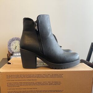 Dream Pairs Black Ankle Bootie